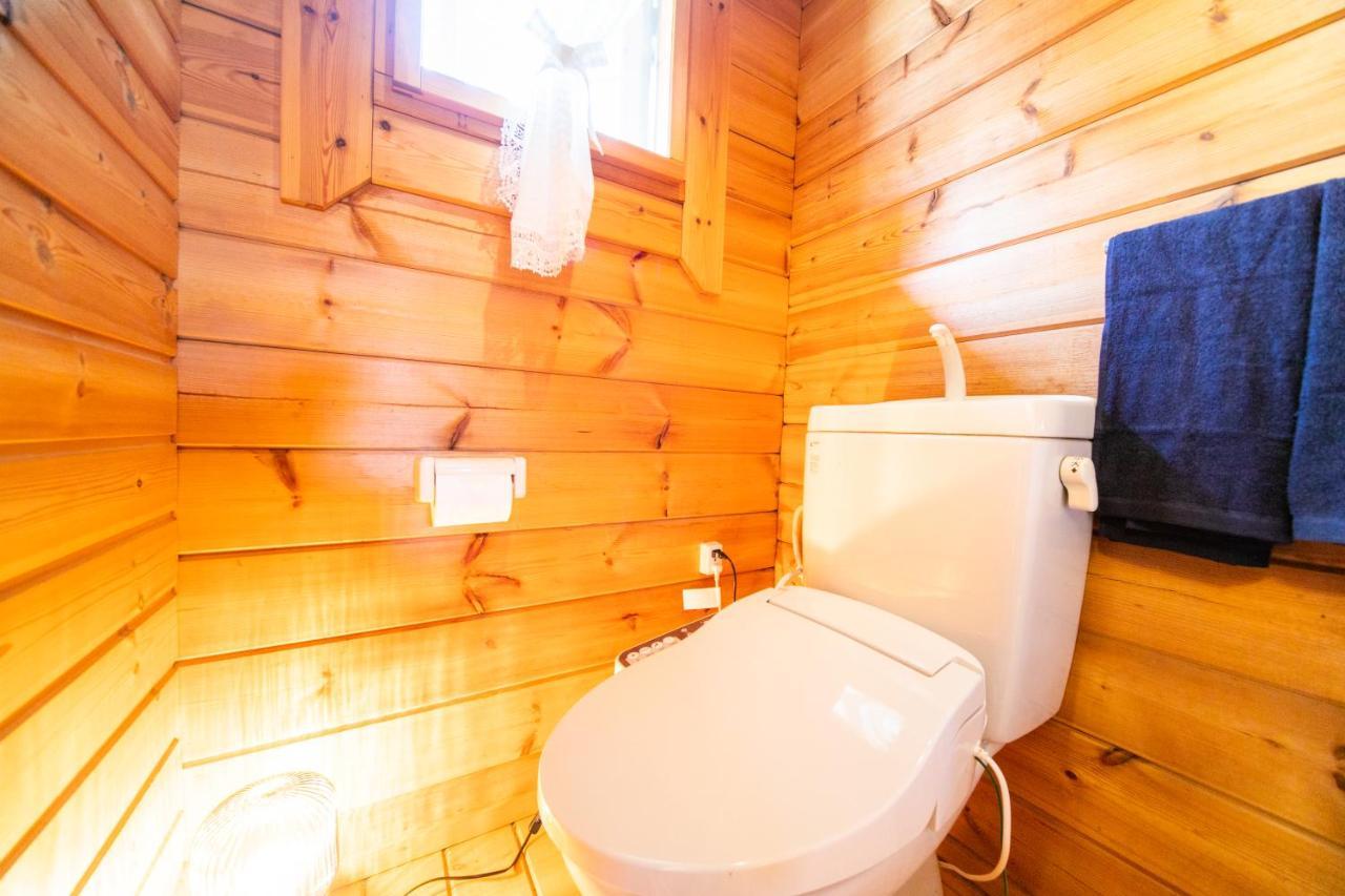 Awaji Seaside Log House In Goshiki 1 Villa Sumoto Exterior photo